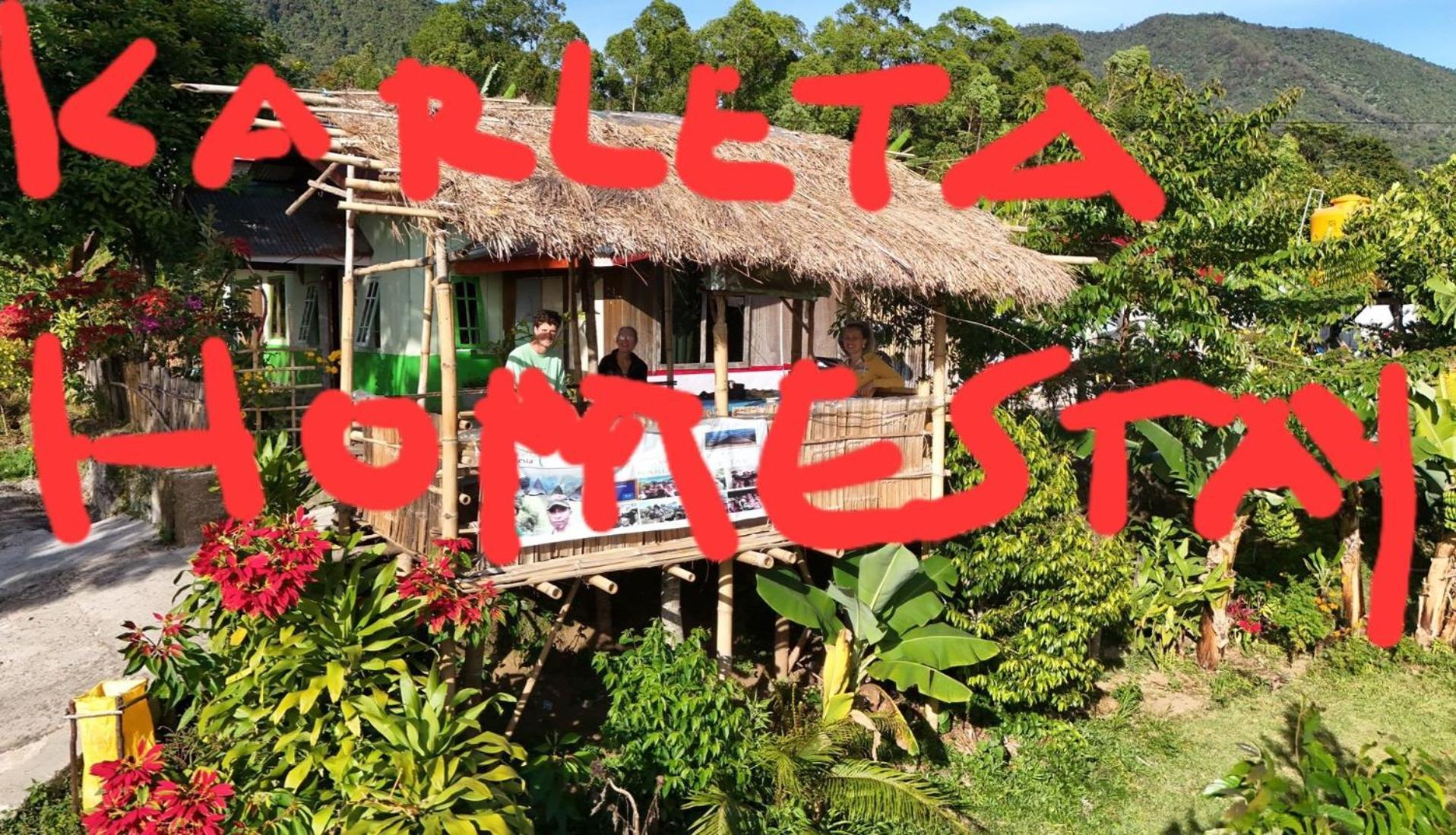 Karleta Homestay Рутенг Экстерьер фото